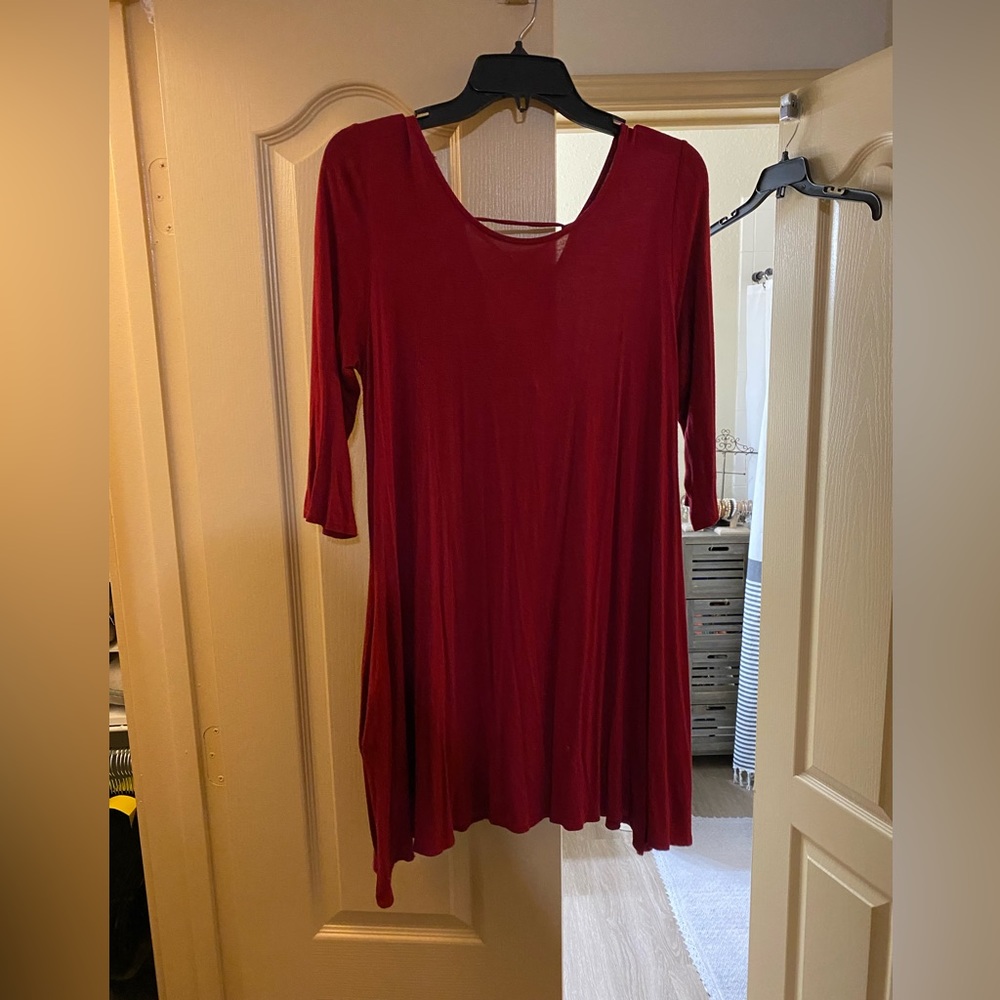 Red dress, laced back